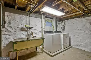 1905 Featherbed Ln, Baltimore, MD 21207 - Photo 19