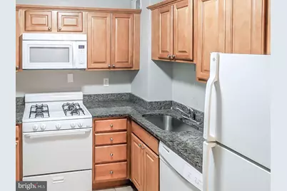 130 Slade Avenue #414, Baltimore, MD 21208 - Photo 7
