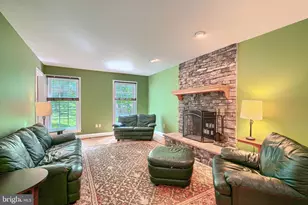 13908 Foxland Rd, Phoenix, MD 21131 - Photo 7