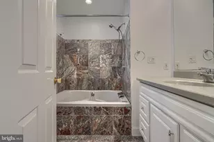 13908 Foxland Rd, Phoenix, MD 21131 - Photo 25