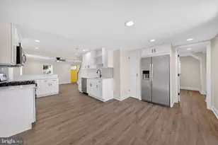 3129 Sollers Point Rd, Dundalk, MD 21222 - Photo 11
