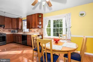 39 Sunnyvale Ct, Cockeysville, MD 21030 - Photo 9