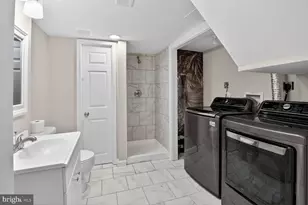 112 S Rolling Rd, Baltimore, MD 21228 - Photo 17