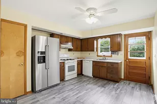 6713 Kenwood Ave, Baltimore, MD 21237 - Photo 9