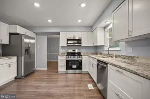 10 Iron Bolt Ct, Catonsville, MD 21228 - Photo 5