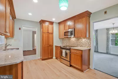 42 Sherwood Road, Cockeysville, MD 21030 - Photo 3