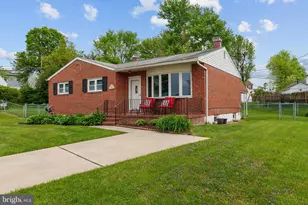 2321 Holyoke Rd, Rosedale, MD 21237 - Photo 3