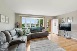 2321 Holyoke Rd, Rosedale, MD 21237 - Photo 5