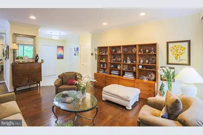 11 Slade #610, Pikesville, MD 21208 - Photo 5