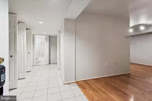 1811 Snow Meadow Ln, Baltimore, MD 21209 - Photo 17