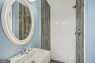 1919 Maxwell Ave, Baltimore, MD 21222 - Photo 23