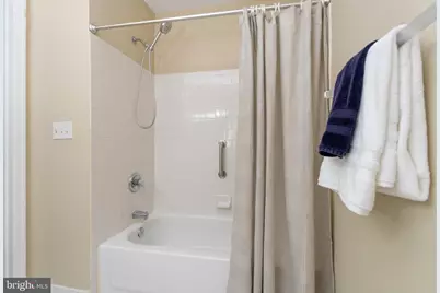 12105 Tullamore Ct #204, Lutherville Timonium, MD 21093 - Photo 25