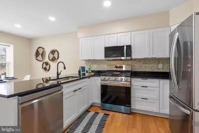12105 Tullamore Ct #204, Lutherville Timonium, MD 21093 - Photo 17