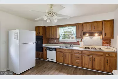 3619 Kenmar Road, Baltimore, MD 21244 - Photo 9