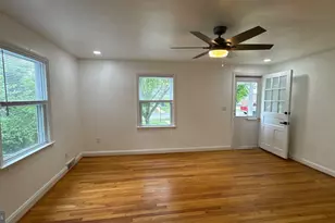 436 Westshire Dr, Catonsville, MD 21228 - Photo 3