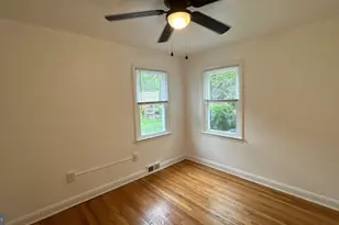 436 Westshire Dr, Catonsville, MD 21228 - Photo 11