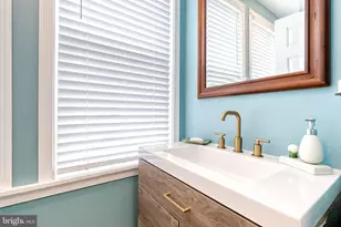222 Warren Rd, Cockeysville, MD 21030 - Photo 13