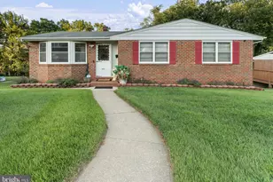 8210 Streamwood Dr, Baltimore, MD 21208 - Photo 1