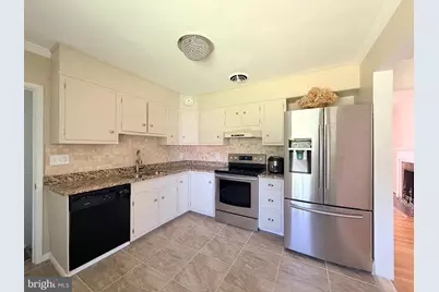 6 E Aylesbury, Lutherville Timonium, MD 21093 - Photo 7