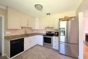6 E Aylesbury, Lutherville Timonium, MD 21093 - Photo 7