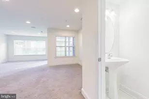 4322 Vintage Ivy Ln, Owings Mills, MD 21117 - Photo 3