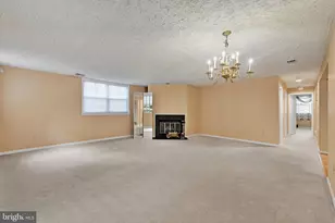 2217 Woodbox Ln, Baltimore, MD 21209 - Photo 9