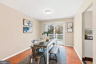 910 Crestwick Rd, Towson, MD 21286 - Photo 7