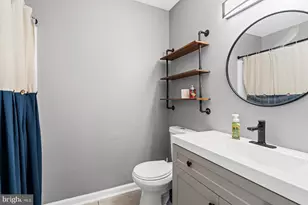 9453 Seven Courts Dr, Baltimore, MD 21236 - Photo 15