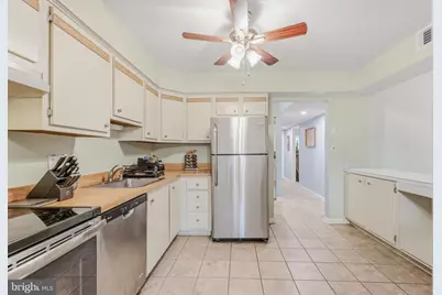 2 Ballycruy Court #302, Lutherville Timonium, MD 21093 - Photo 9