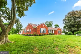2300 Ravenview Rd, Lutherville Timonium, MD 21093 - Photo 5