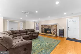 2300 Ravenview Rd, Lutherville Timonium, MD 21093 - Photo 9