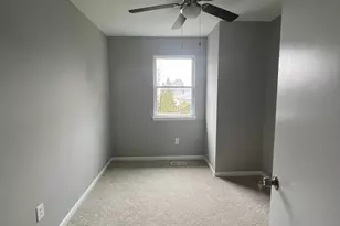 406 Essexwood Ct, Essex, MD 21221 - Photo 11