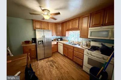 21 Honeycomb Road, Baltimore, MD 21220 - Photo 5