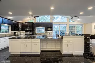 7908 Ivy Ln, Baltimore, MD 21208 - Photo 15