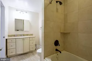 7908 Ivy Ln, Baltimore, MD 21208 - Photo 37