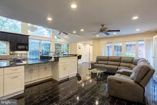 7908 Ivy Ln, Baltimore, MD 21208 - Photo 25