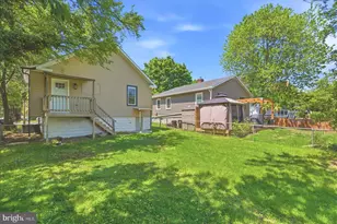 1 Glenwood Ave, Baltimore, MD 21228 - Photo 31