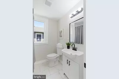 1 Glenwood Avenue, Baltimore, MD 21228 - Photo 25