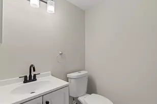 28 Allegheny Ave, Towson, MD 21204 - Photo 43