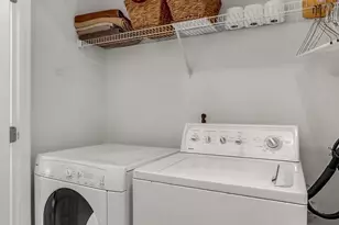 8700 Jarwood Rd, Baltimore, MD 21237 - Photo 17