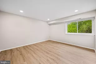 1 Summit Hill Ct, Baltimore, MD 21228 - Photo 13