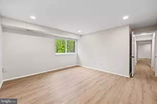 1 Summit Hill Ct, Baltimore, MD 21228 - Photo 15