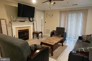 8901 Stone Creek Pl, Pikesville, MD 21208 - Photo 9