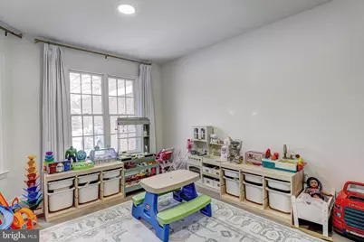 64 River Oaks Circle, Baltimore, MD 21208 - Photo 17
