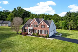 8 Noah Ct, Woodstock, MD 21163 - Photo 3