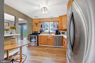 5824 Oakland Rd, Baltimore, MD 21227 - Photo 11