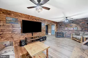 5824 Oakland Rd, Baltimore, MD 21227 - Photo 21