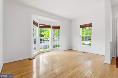 211 Arbor Vista Lane, Owings Mills, MD 21117 - Photo 5