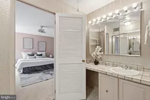 19 Saddle Ct, Baltimore, MD 21208 - Photo 25