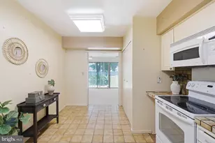 19 Saddle Ct, Baltimore, MD 21208 - Photo 15